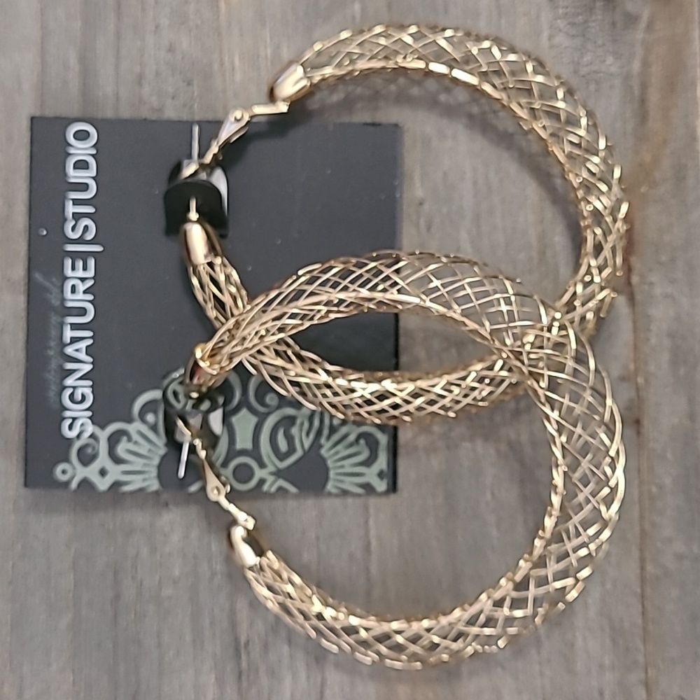 Gold Tone Wire Wrap Hoop Earrings